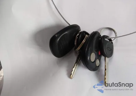 2005 Chevrolet Trailblazer Ls из США, поврежденный, VIN 1GNDT13S152197663